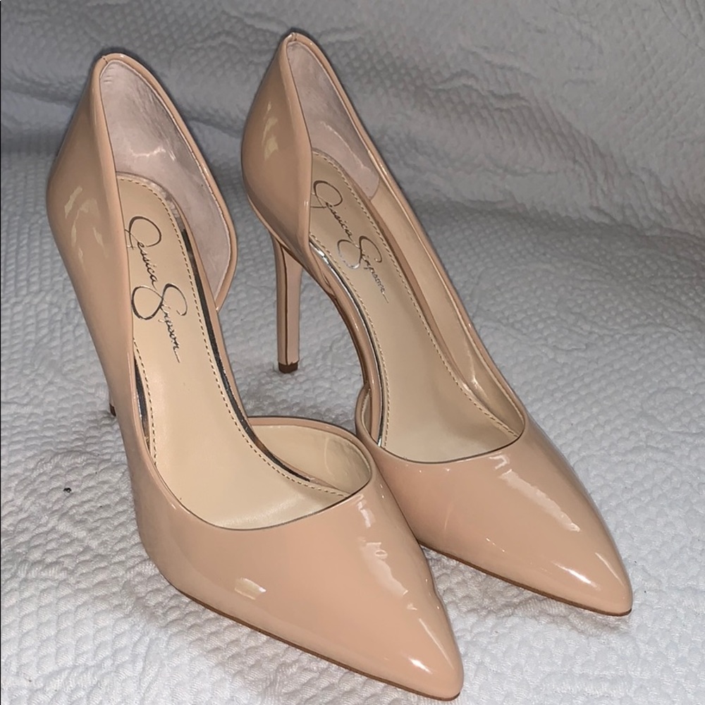 Sz 8 Jessica Simpson nude patent leather stiletto